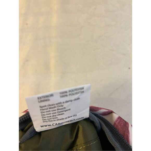 Cabin Zero Fanny pack RFID Block Zipper Pockets Adjustable Belt Pink Hawaiian - Picture 9 of 9